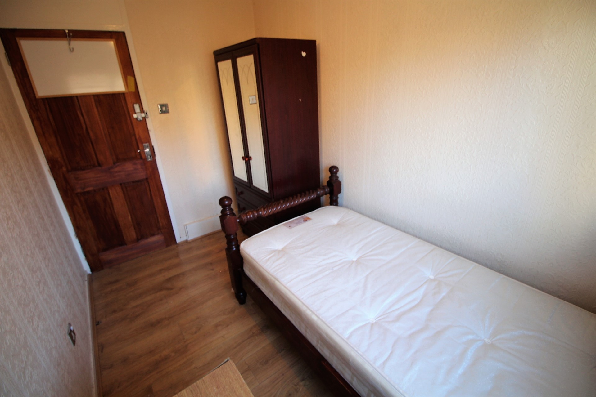 Single Room in Bromley by bow
